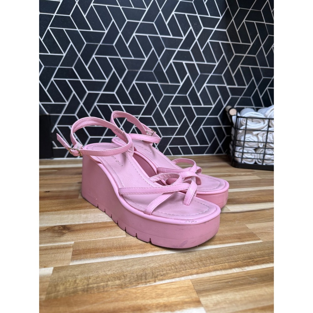Madden Girl Vaultt Pink Platform Wedge Sandals Strappy Y2K Chunky